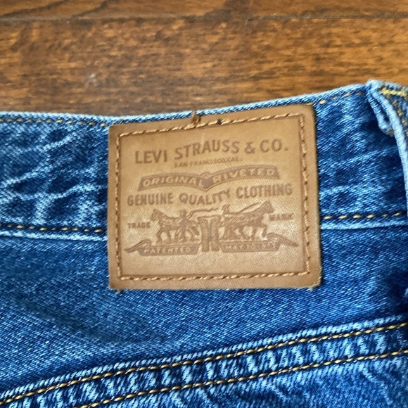Levi's Women's Size 26 Ribcage Straight Ankle Jeans Long Med Wash High Waist - Picture 12 of 16